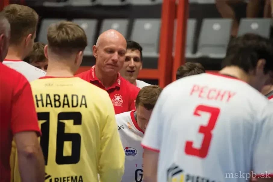 ŠLJUKIČ ODIŠIEL, OCHABA PRIŠIEL