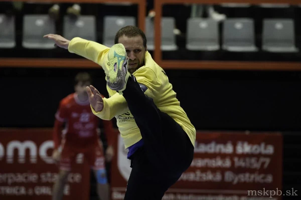 CHLAPCI, DOBRE SA VYSPITE I NAOBEDUJTE. A POTOM – HOP! 