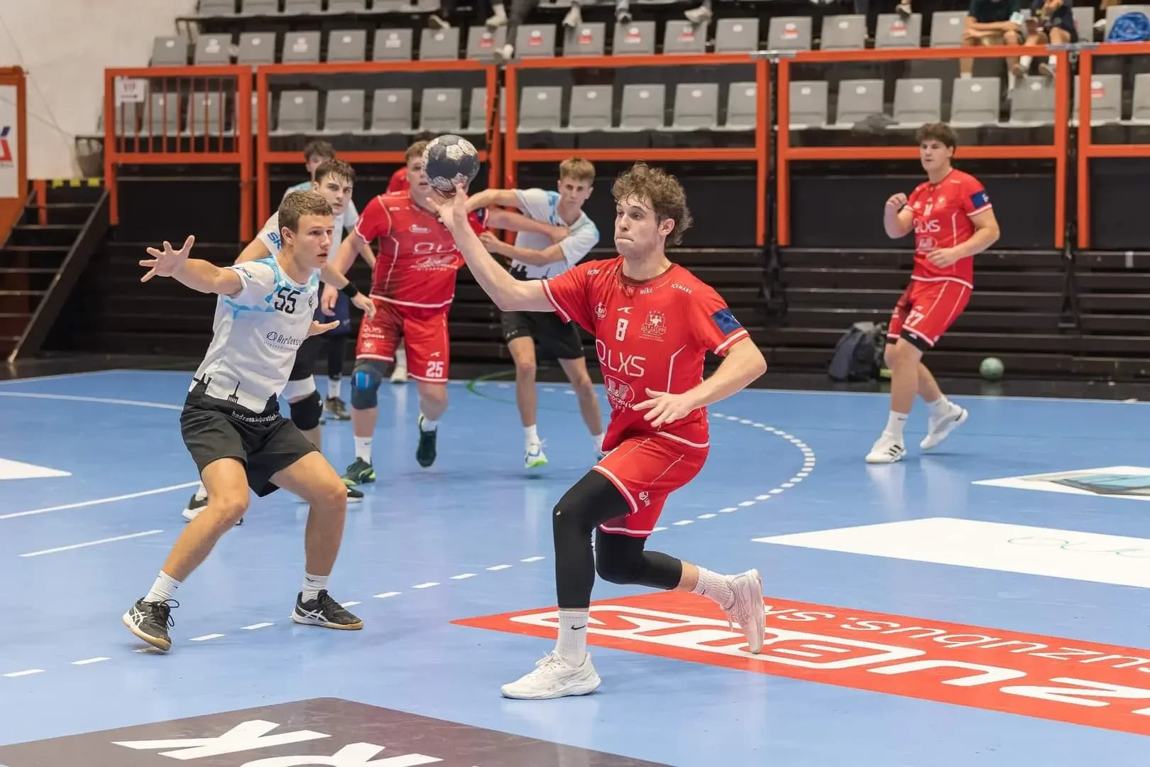 STARŠÍ VYHRALI NAD ŠKP O 14 GÓLOV, MLADŠÍ O 15